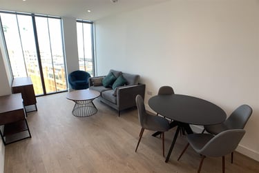 2 bed flat, Rutherford Street, Newcastle Upon Tyne, Newcastle, NE45DP - Image 1